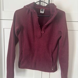 The North Face Women's Maroon Hoodie